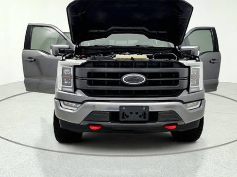 Used 2021 Ford F150 Lariat w/ Equipment Group 502A High AWD/4WD image 12