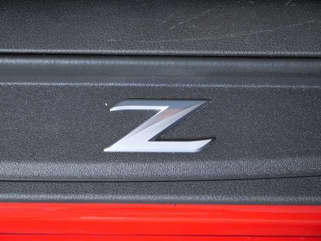 Used 2014 Nissan 370Z Touring w/ Sport Package RWD image 15