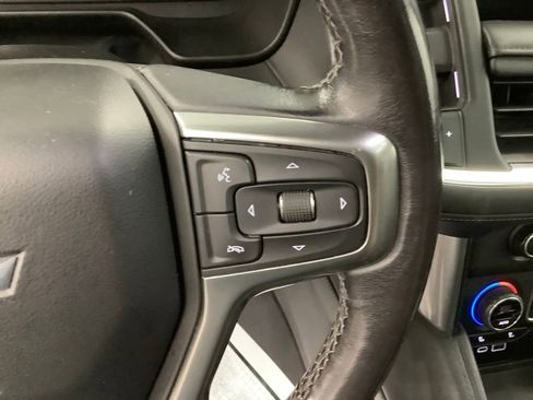 Used 2022 Chevrolet Tahoe Z71 w/ Z71 Off-Road Package AWD/4WD image 16