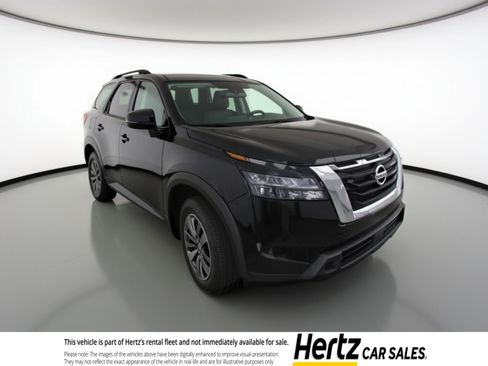 Used 2025 Nissan Pathfinder SV FWD image 1