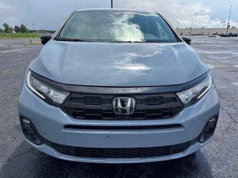 Used 2025 Honda Odyssey Sport-L image 2
