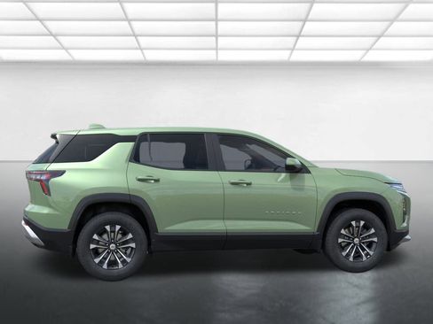 New 2026 Chevrolet Equinox LT image 5