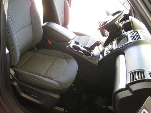 Used 2019 Ford Explorer XLT w/ Equipment Group 201A image 40