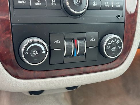 Used 2008 Chevrolet Impala LT image 6