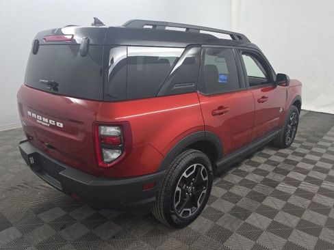 Used 2022 Ford Bronco Sport Outer Banks w/ Tech Package image 2