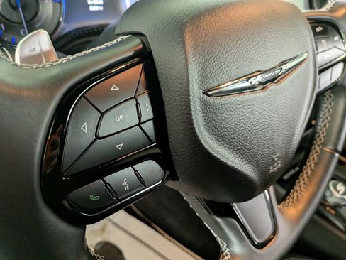 Used 2017 Chrysler 300 S w/ 300S Premium Group image 23