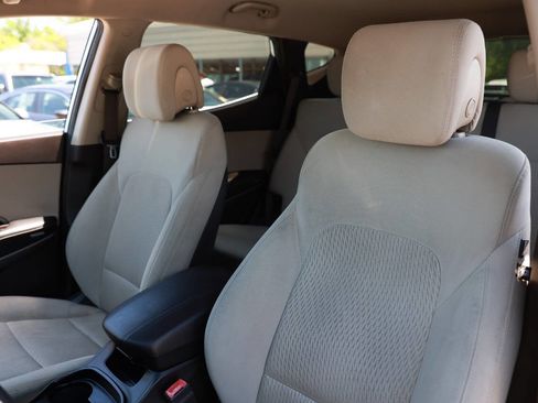 Used 2016 Hyundai Santa Fe Sport w/ Option Group 02 FWD image 28