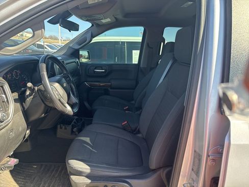 Used 2019 Chevrolet Silverado 1500 LT w/ Texas Edition image 13