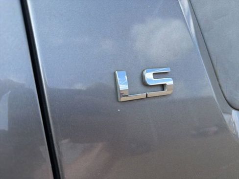 Used 2008 Chevrolet Avalanche LS image 11