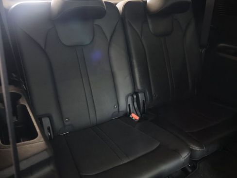 Used 2023 Kia Sorento SX Prestige image 14