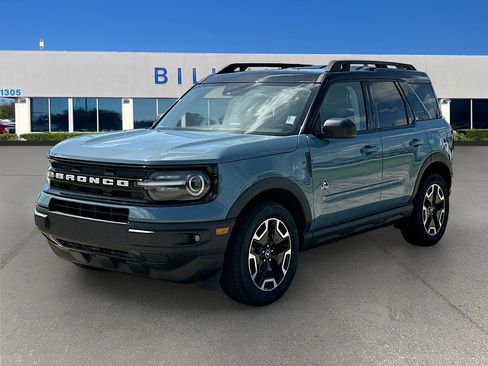 Used 2023 Ford Bronco Sport Outer Banks AWD/4WD image 3