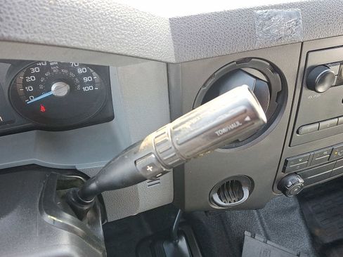 Used 2016 Ford F250 XL w/ Power Equipment Group image 14