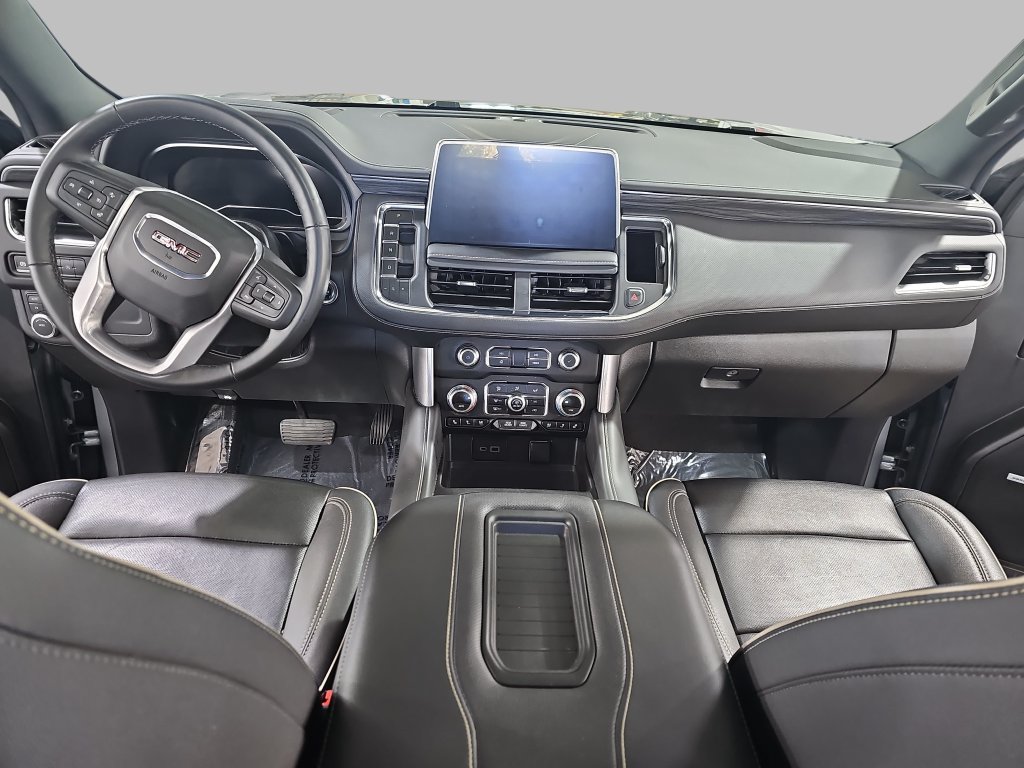 Used 2024 GMC Yukon SLT w/ SLT Premium Package AWD/4WD image 11