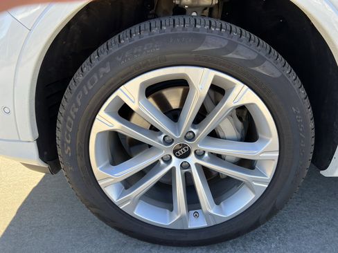 Used 2025 Audi Q7 3.0T Premium Plus w/ Premium Plus Package image 13