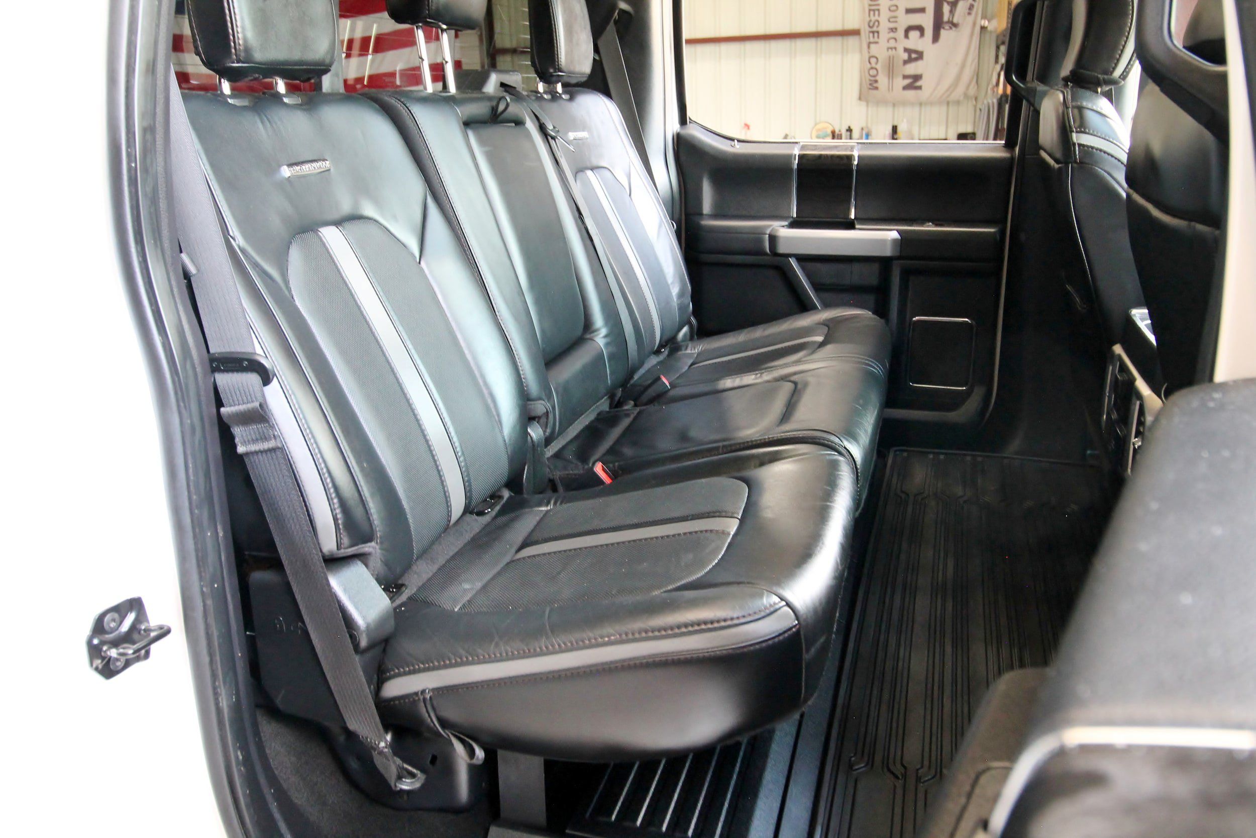 Used 2019 Ford F350 Platinum w/ Platinum Ultimate Package AWD/4WD image 48