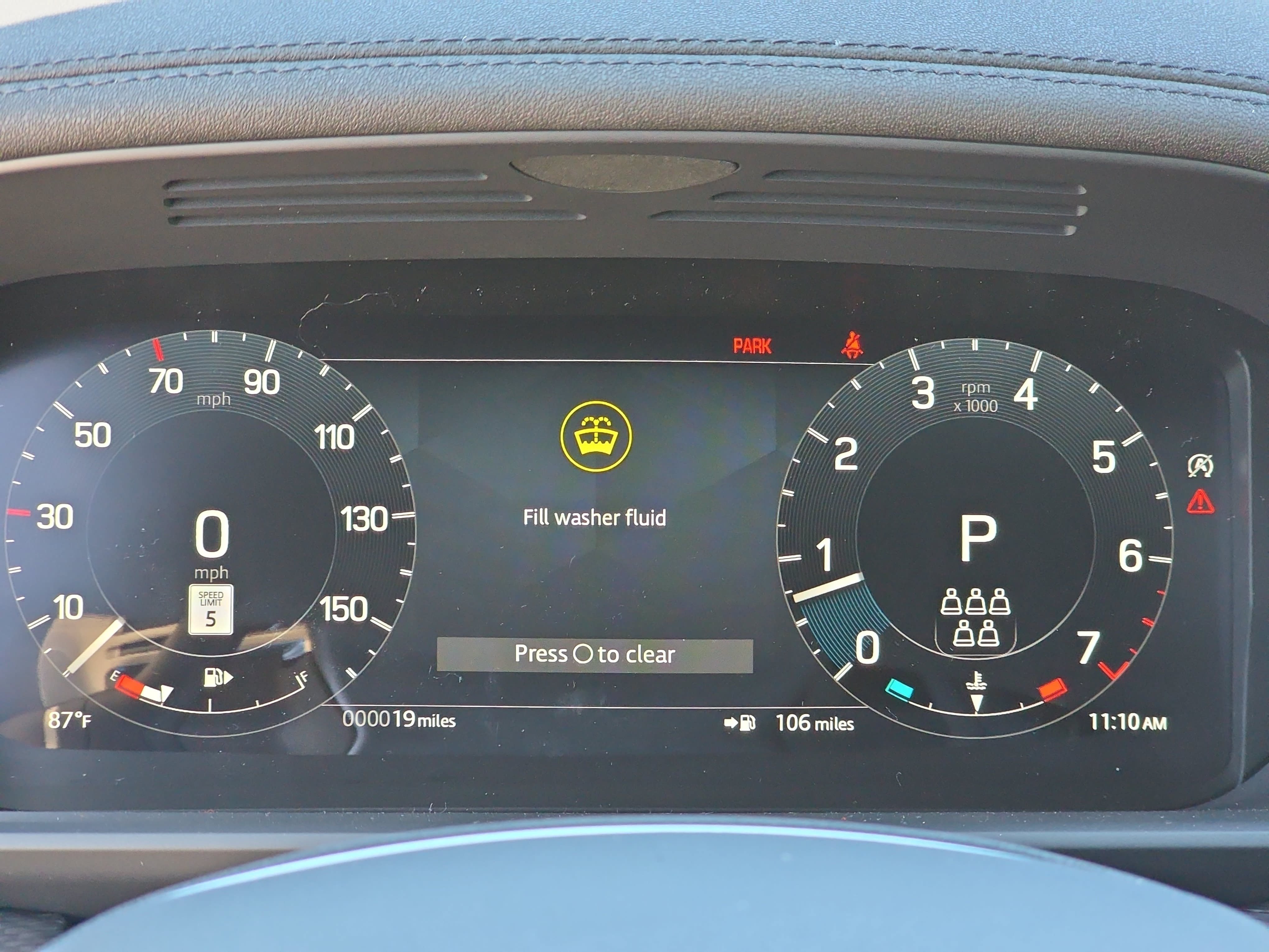 New 2026 Land Rover Discovery Dynamic SE AWD/4WD image 19