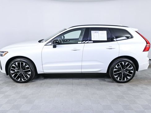 Certified 2026 Volvo XC60 B5 Ultra w/ Climate Package AWD/4WD image 2