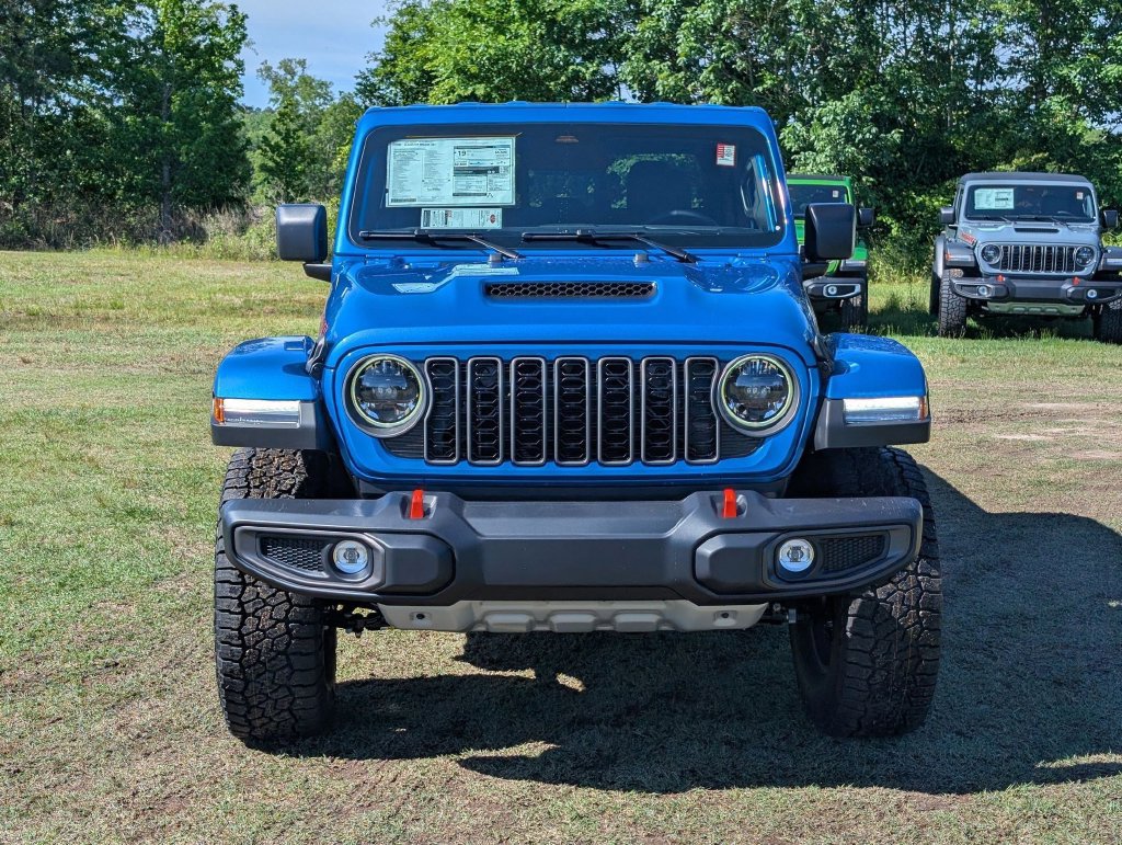 New 2026 Jeep Gladiator Mojave w/ Safety Group AWD/4WD image 3