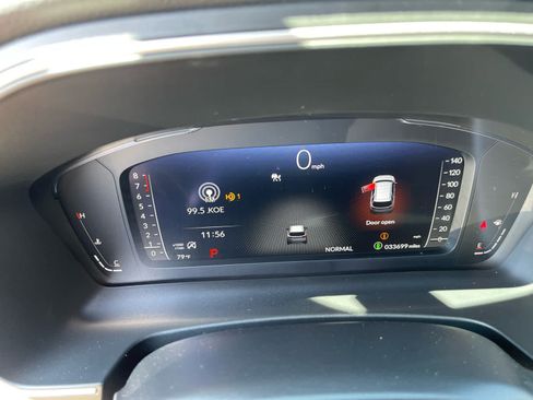Used 2023 Honda Pilot Elite image 23