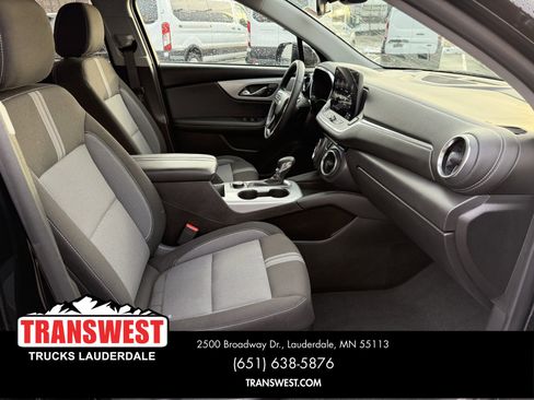 Used 2023 Chevrolet Blazer LT w/ Driver Confidence Package image 8