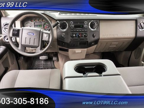 Used 2009 Ford F250 XLT image 2