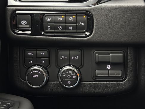 New 2026 GMC Yukon XL Elevation w/ Elevation Premium Package AWD/4WD image 26