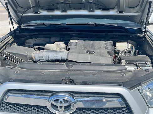 Used 2012 Toyota 4Runner SR5 w/ Premium Pkg w/3rd Row Seat image 32