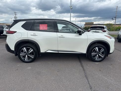 Certified 2023 Nissan Rogue SL AWD/4WD image 4