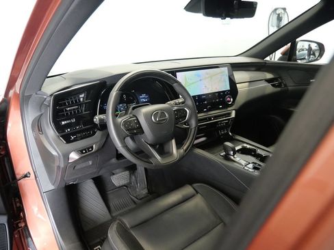 Used 2025 Lexus RX 350 w/ Convenience Package AWD/4WD image 13