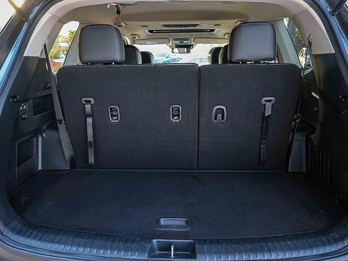 Certified 2022 Kia Telluride S image 24