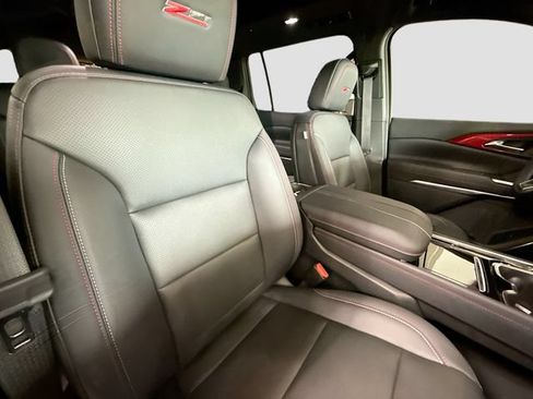 New 2026 Chevrolet Traverse Z71 w/ Enhanced Driving Package AWD/4WD image 29