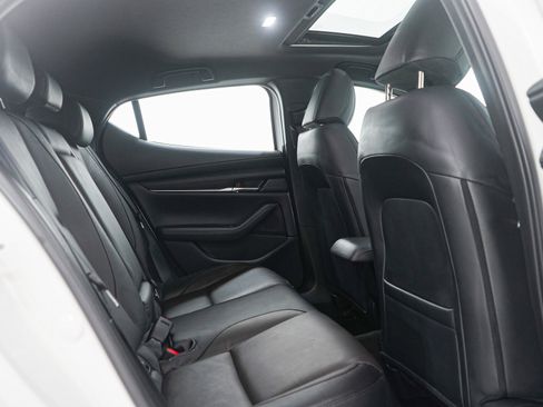 Used 2023 MAZDA MAZDA3 s image 12