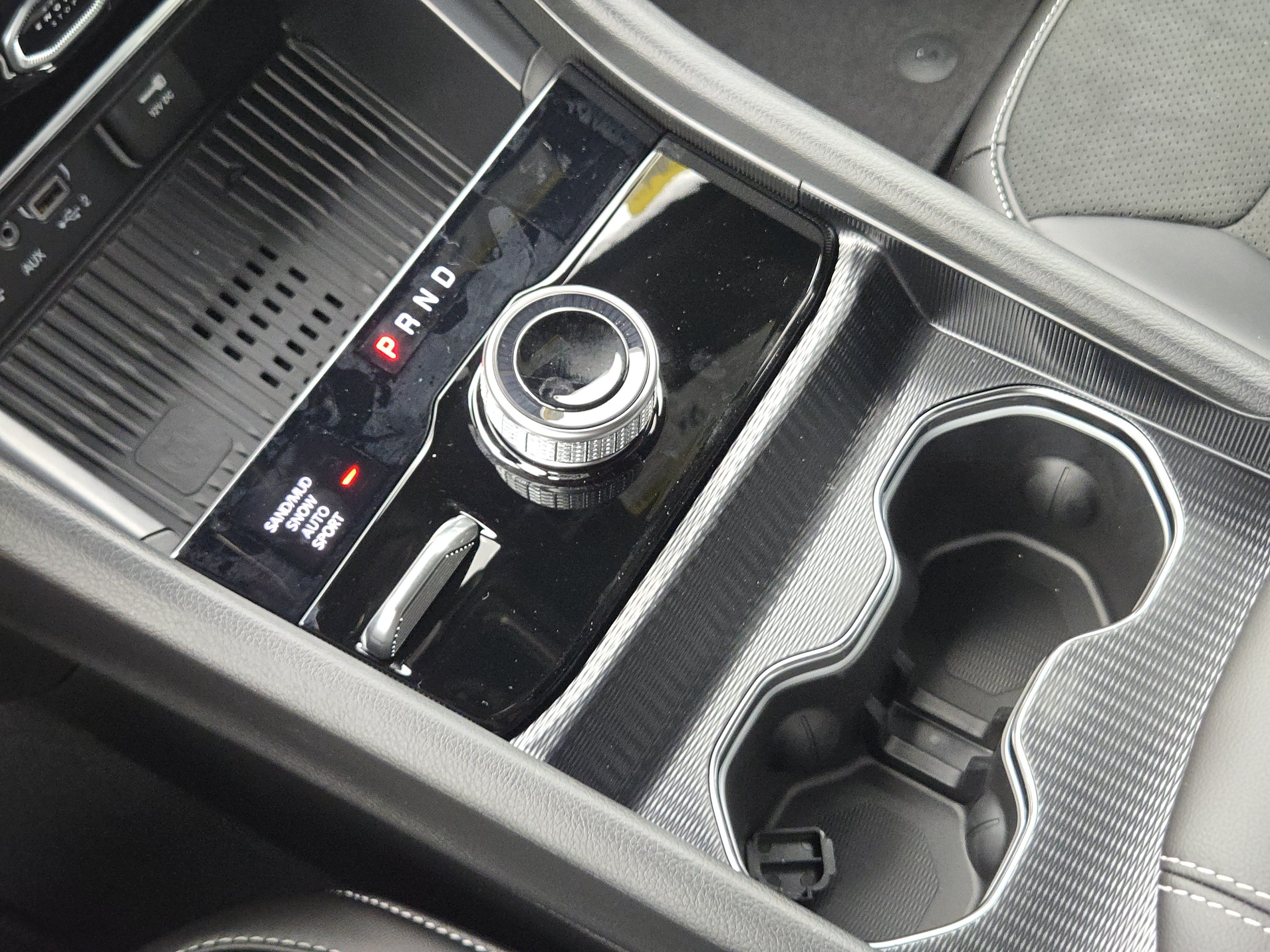 New 2026 Jeep Grand Cherokee Altitude AWD/4WD image 16