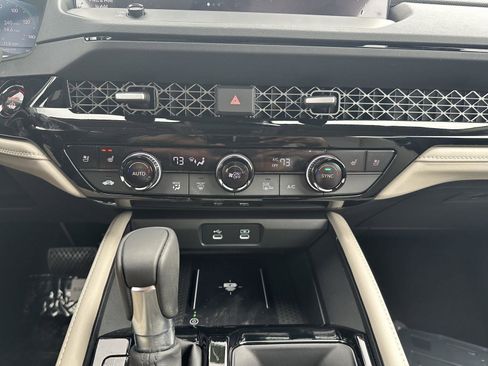New 2026 Honda Accord Touring image 19