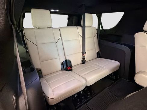 Used 2024 Cadillac Escalade ESV Sport w/ LPO, ONYX Package AWD/4WD image 25
