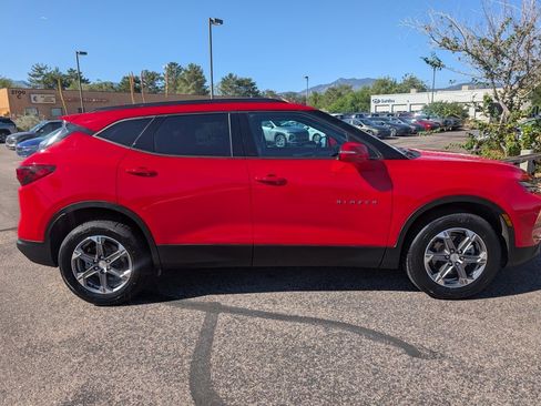Used 2023 Chevrolet Blazer LT image 6