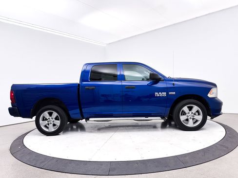 Used 2016 RAM 1500 Express w/ Popular Equipment Group image 30