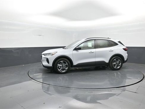 New 2026 Ford Escape ST-Line w/ Tech Pack #1 image 4