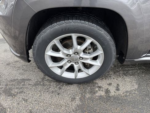 Used 2015 Jeep Grand Cherokee Summit w/ Platinum Series Group image 38