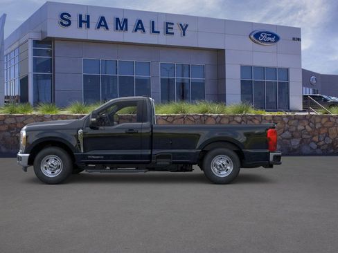 New 2026 Ford F350 XL w/ XL Chrome Package image 3