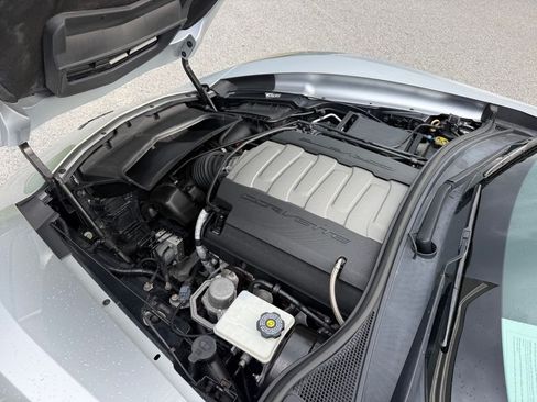 Used 2018 Chevrolet Corvette Stingray Convertible Z51 2LT RWD image 16