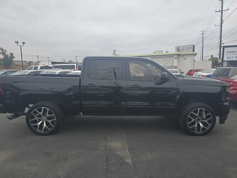 Used 2016 Chevrolet Silverado 1500 LT w/ LT Convenience Package image 8