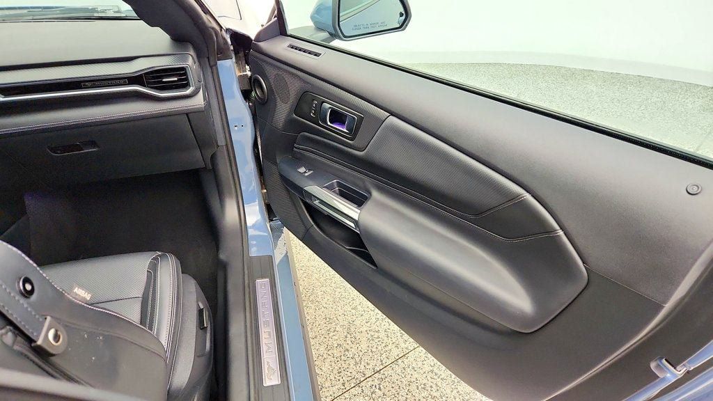 Used 2025 Ford Mustang GT Premium RWD image 24