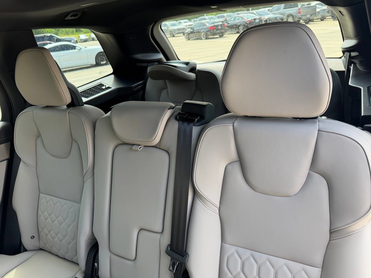 New 2026 Volvo XC90 B5 Core AWD/4WD image 23