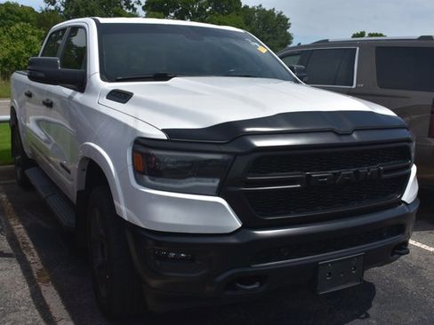 Used 2023 RAM 1500 Big Horn AWD/4WD image 3
