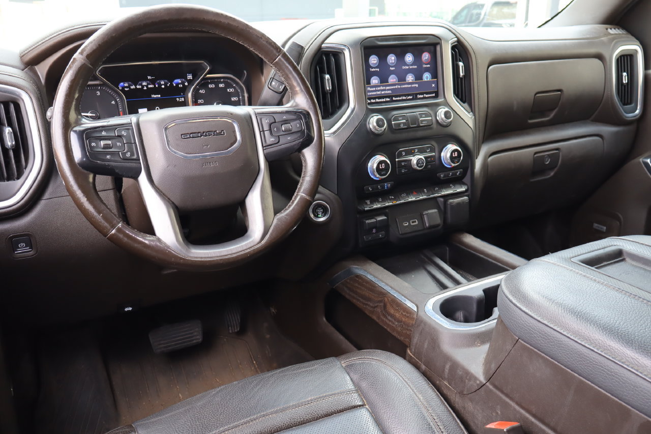 Used 2021 GMC Sierra 2500 Denali w/ Technology Package AWD/4WD image 4