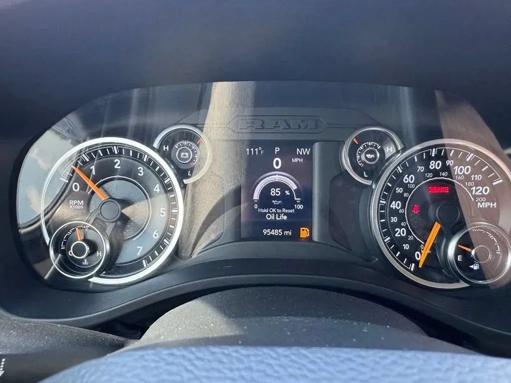 Used 2019 RAM 1500 Big Horn AWD/4WD image 26