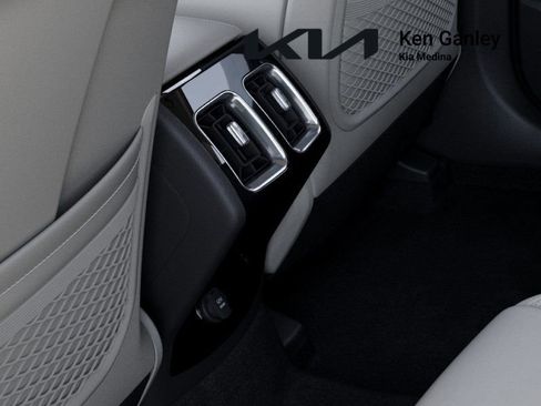 New 2026 Kia Sorento SX AWD/4WD image 26