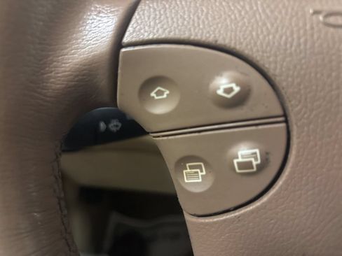 Used 2000 Mercedes-Benz E 430 Sedan image 16