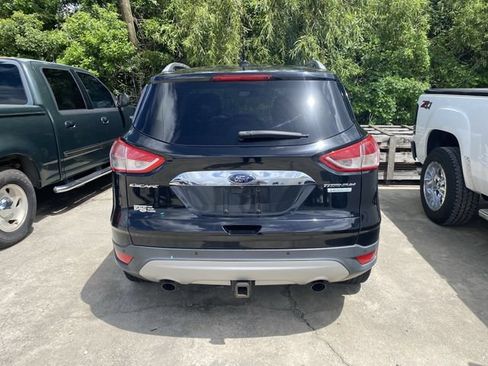 Used 2016 Ford Escape Titanium w/ Equipment Group 301A FWD image 3